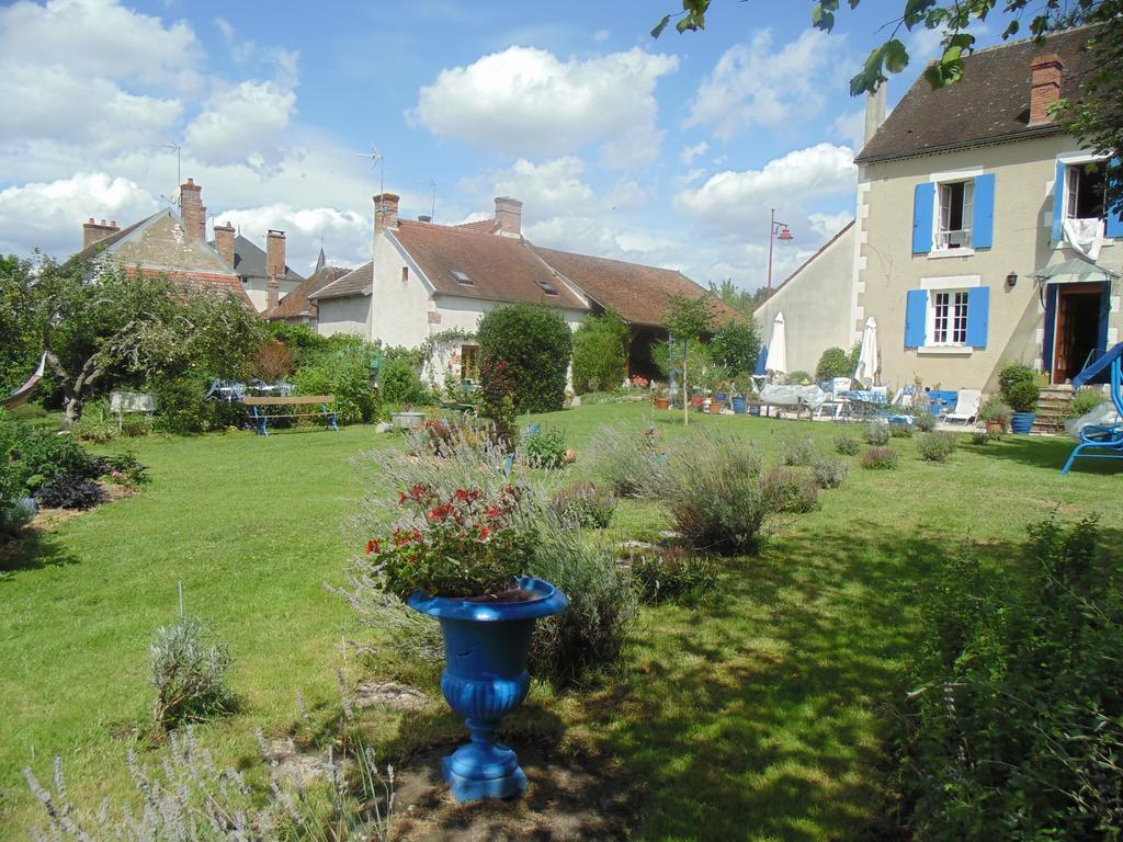 La Maison Bleue Hotel Arquian ภายนอก รูปภาพ